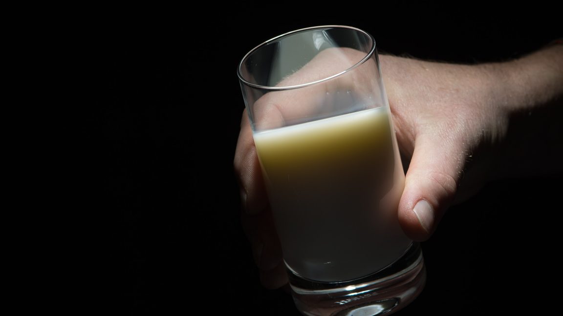 Raw milk recalled for containing bird flu virus, California reports